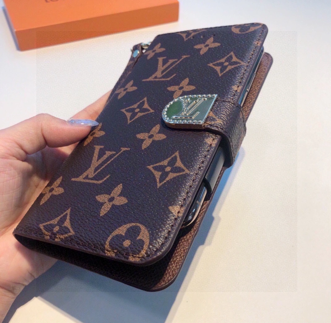 SmartChoice 790 Louis Vuitton LV iPhone Case - Image 4