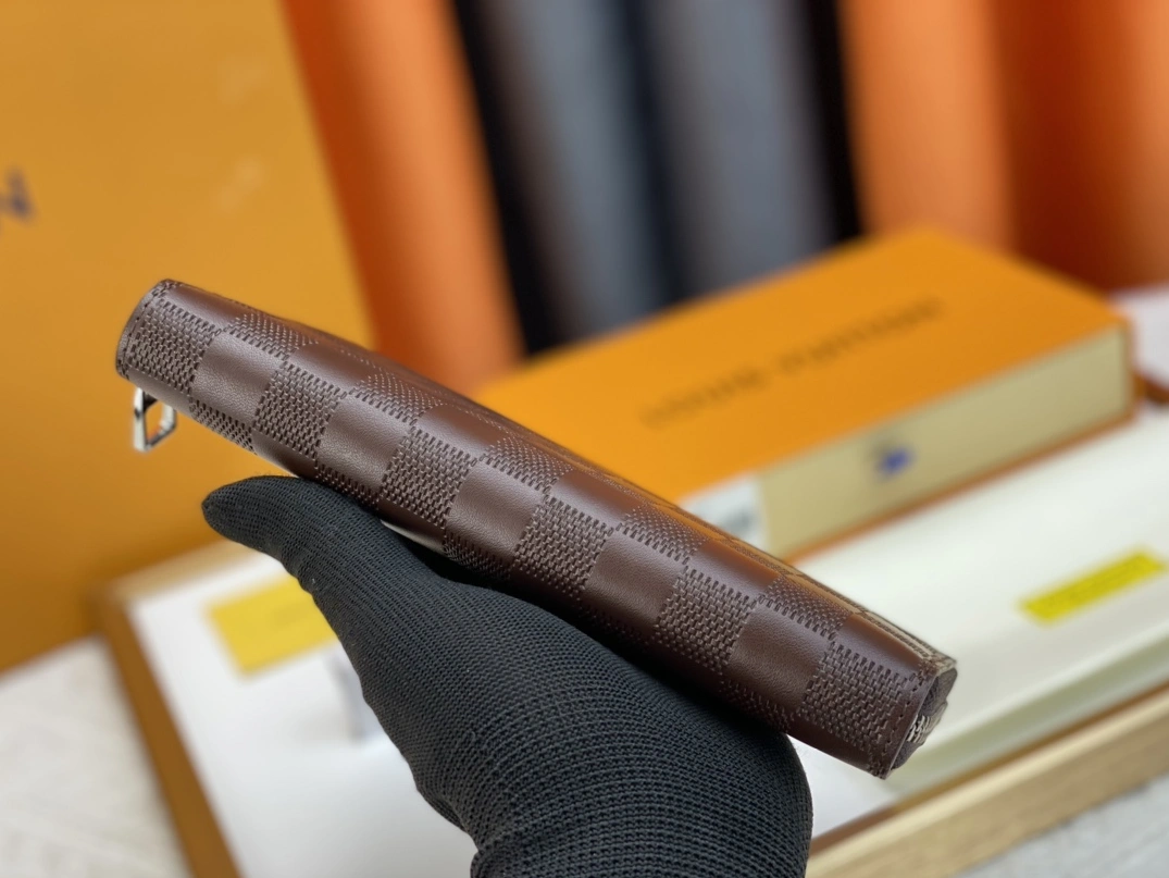 SmartChoice 9320 Louis Vuitton LV Wallets - Image 3