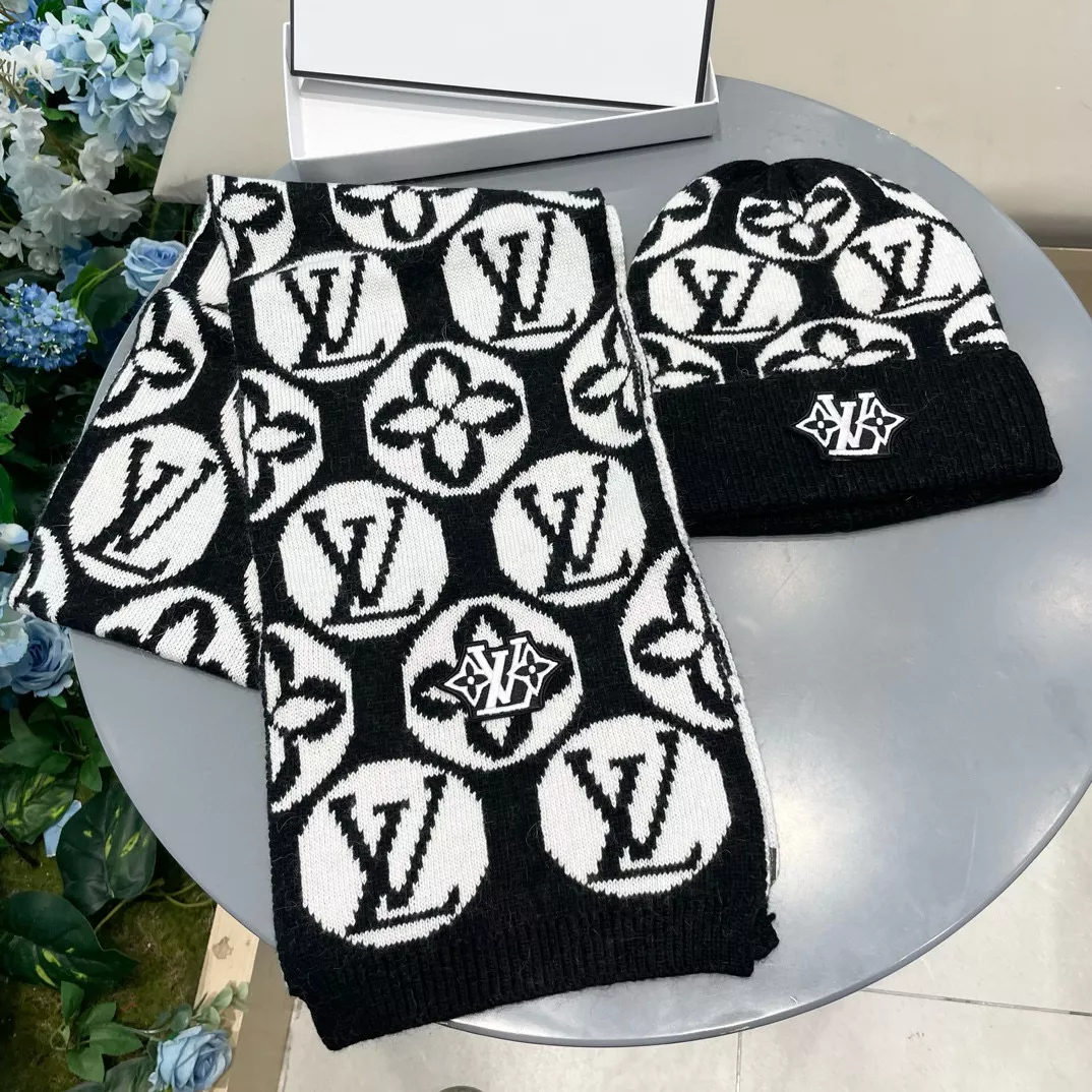 SmartChoice 9629 Louis Vuitton LV Hat and Scarf Set