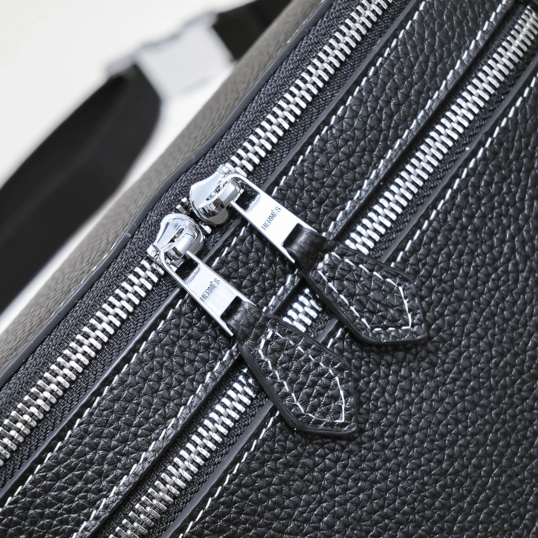 Soft 2073 Hermes AAA Quality Belt Bags For Men - Image 3