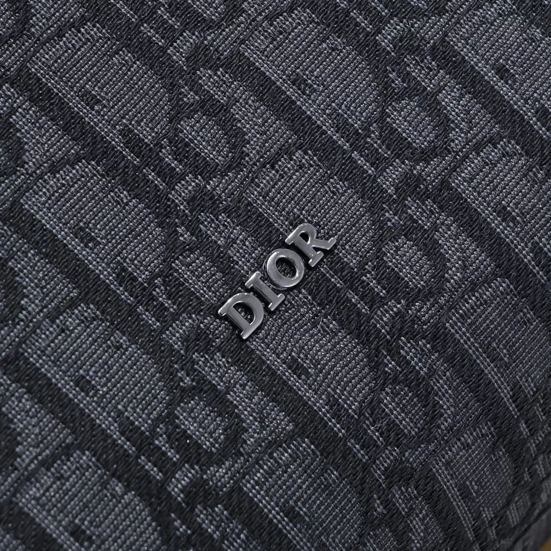 Soft 5064 Christian Dior AAA Quality Handbags For Women - Image 5