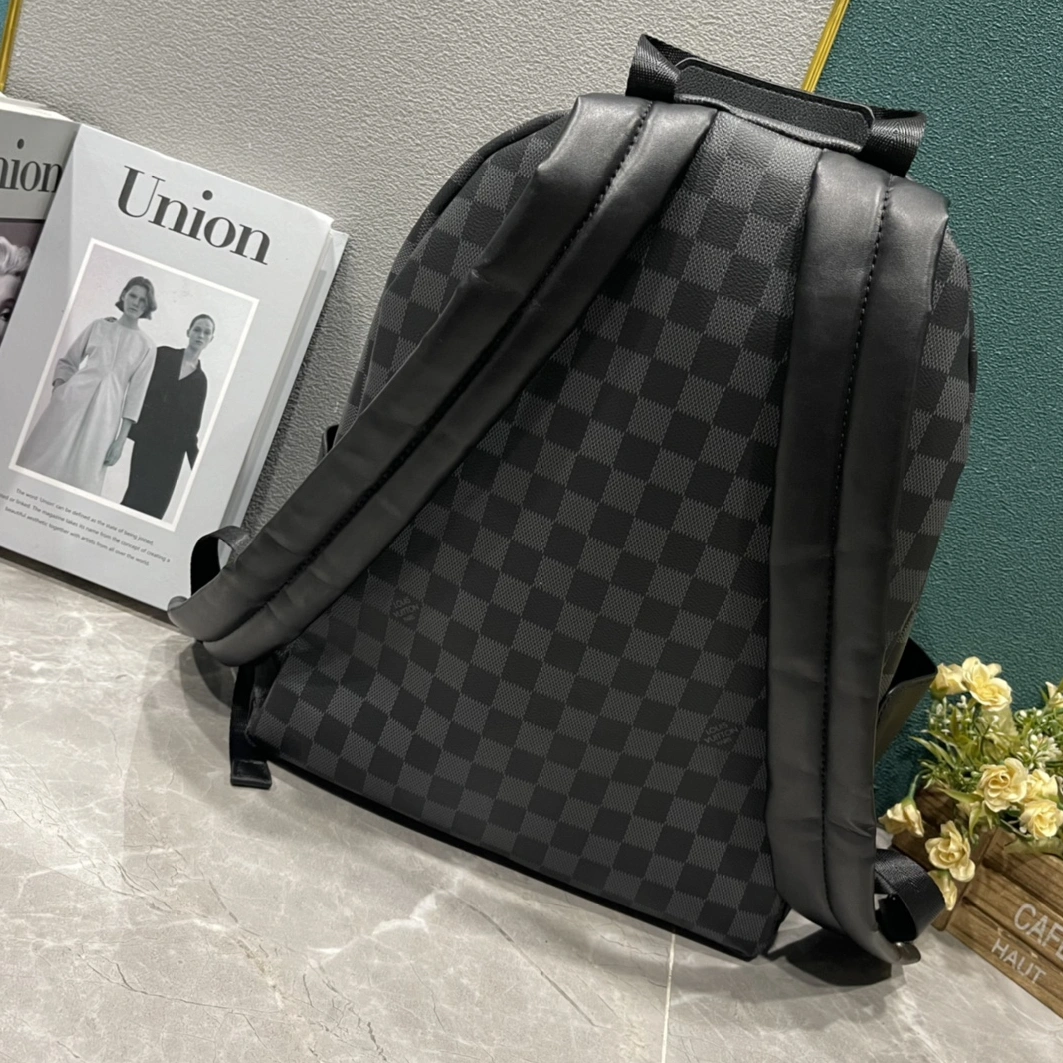 Sophisticated 3919 Louis Vuitton AAA Quality Backpacks For Unisex - Image 3