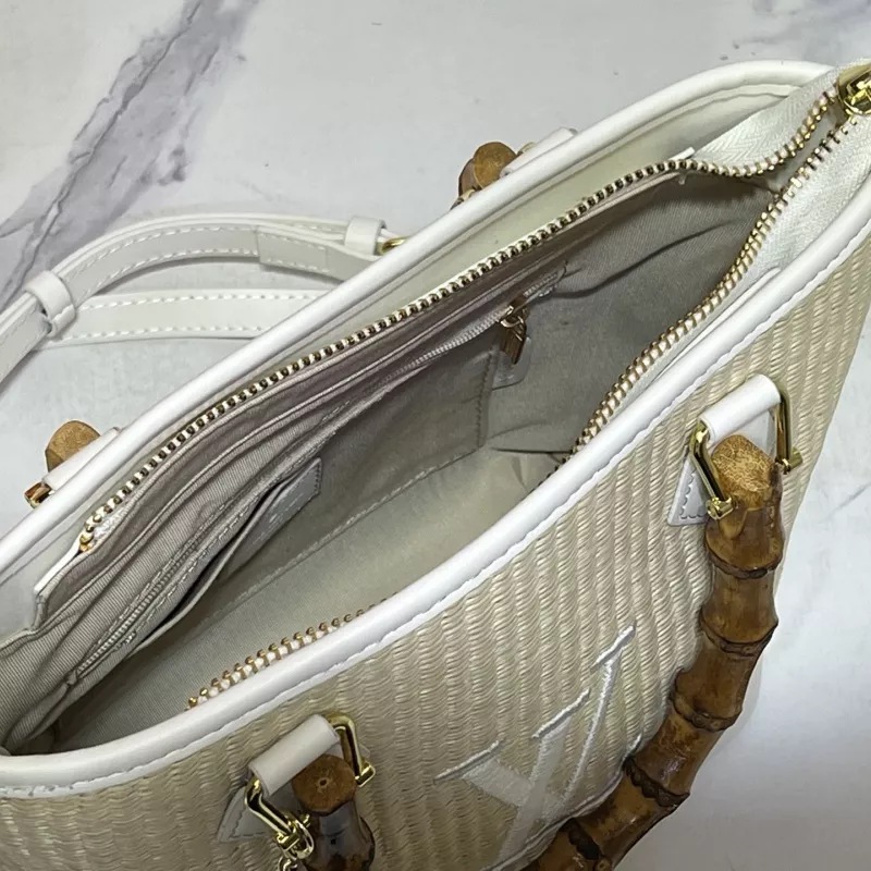 SportInspired 704 Louis Vuitton AAA Quality Handbags For Women - Image 6