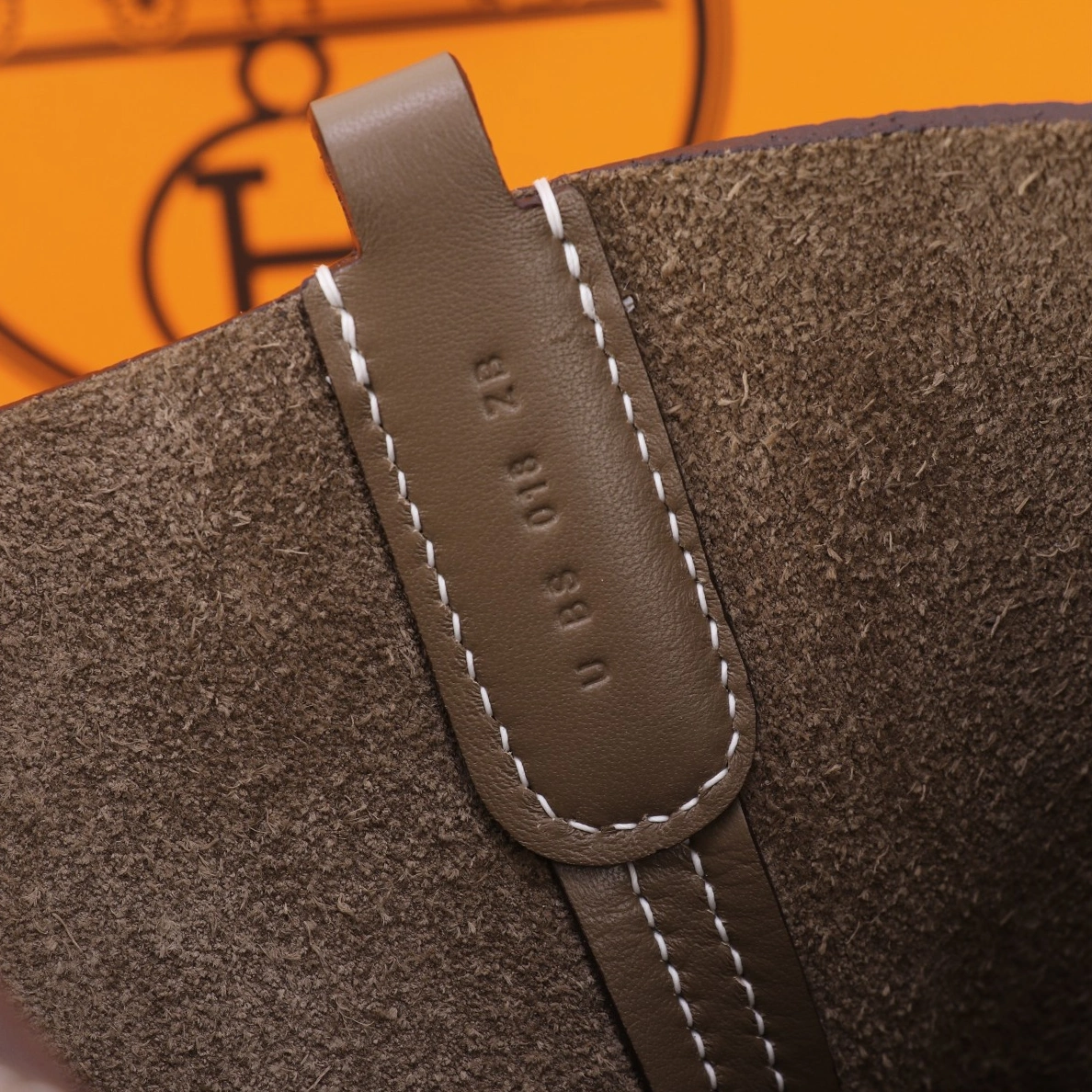 SportInspired 9791 Hermes AAA Quality Handbags In Silver For Women - Image 4