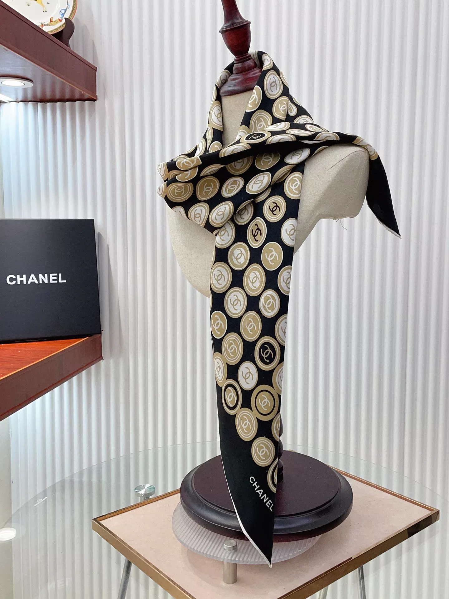 StreetReady 1677 Chanel Silk Squares - Image 3