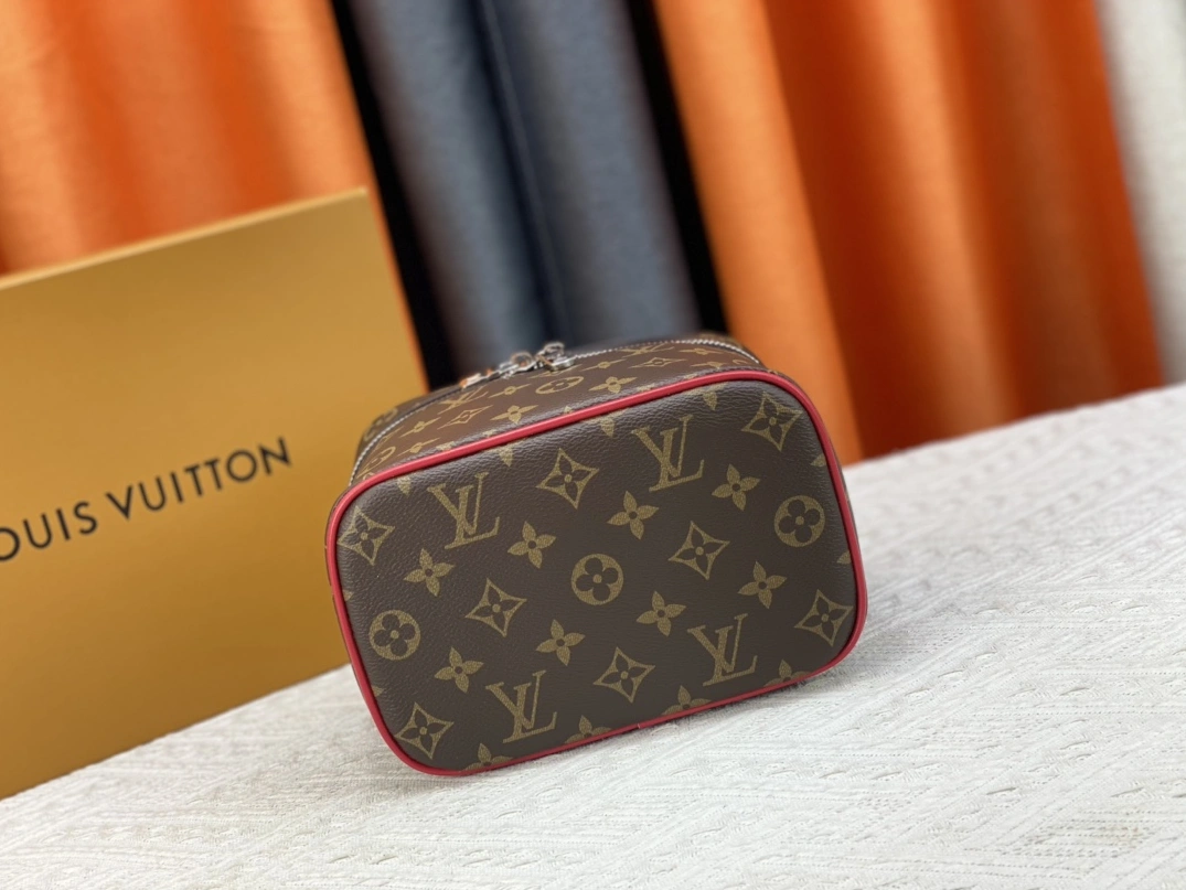 StreetReady 5925 Louis Vuitton AAA Quality Handbags For Women - Image 5