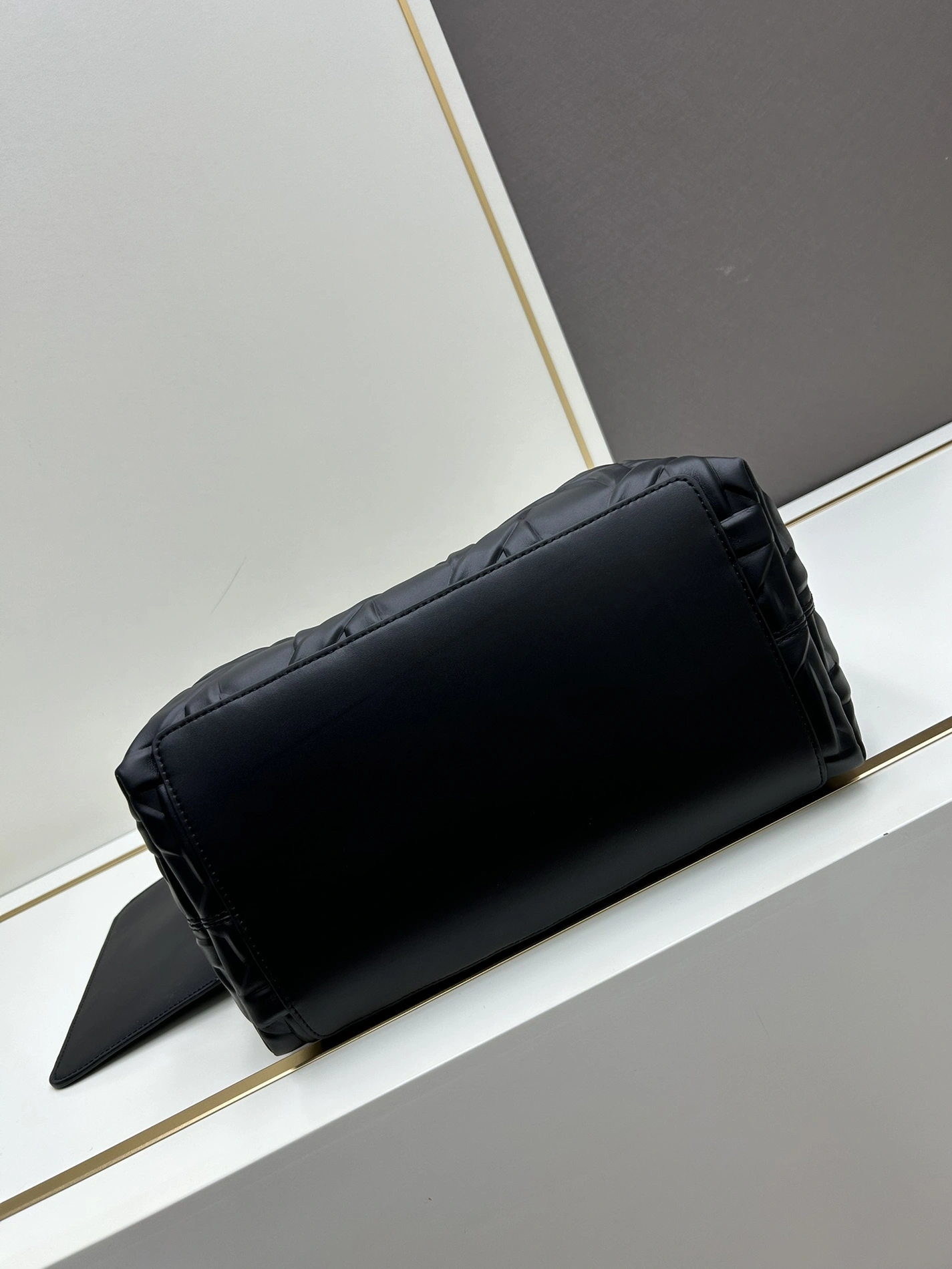 Stylish 649 Christian Dior AAA Quality Handbags For Women - Image 4