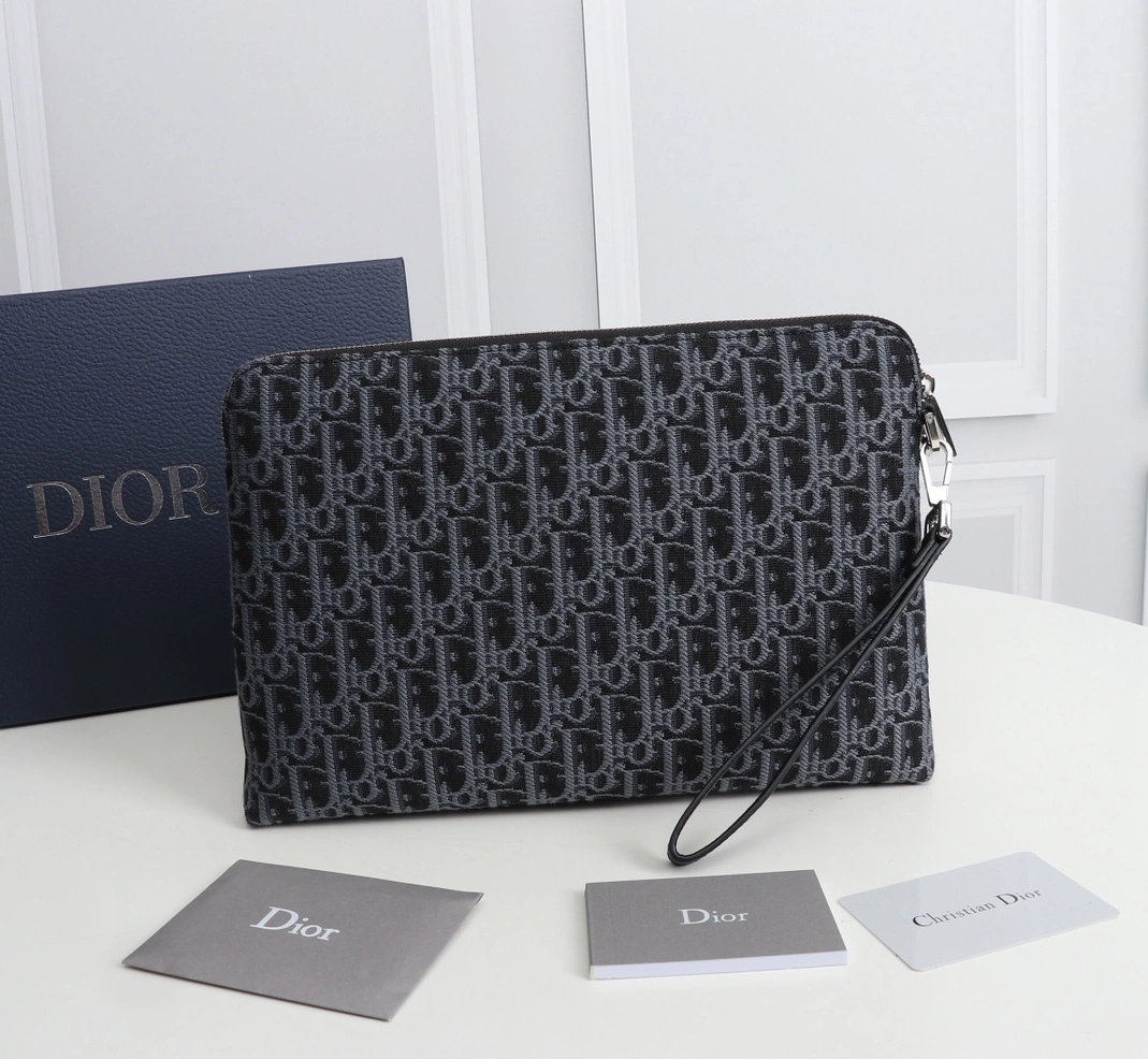 Timeless 4823 Christian Dior AAA Man Wallets - Image 4