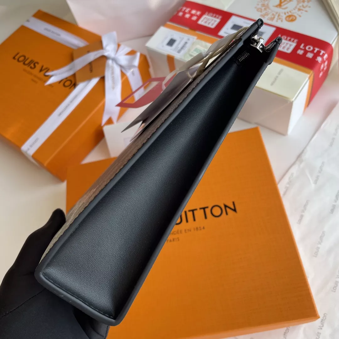 TopPick 2557 Louis Vuitton AAA Quality Wallets - Image 5