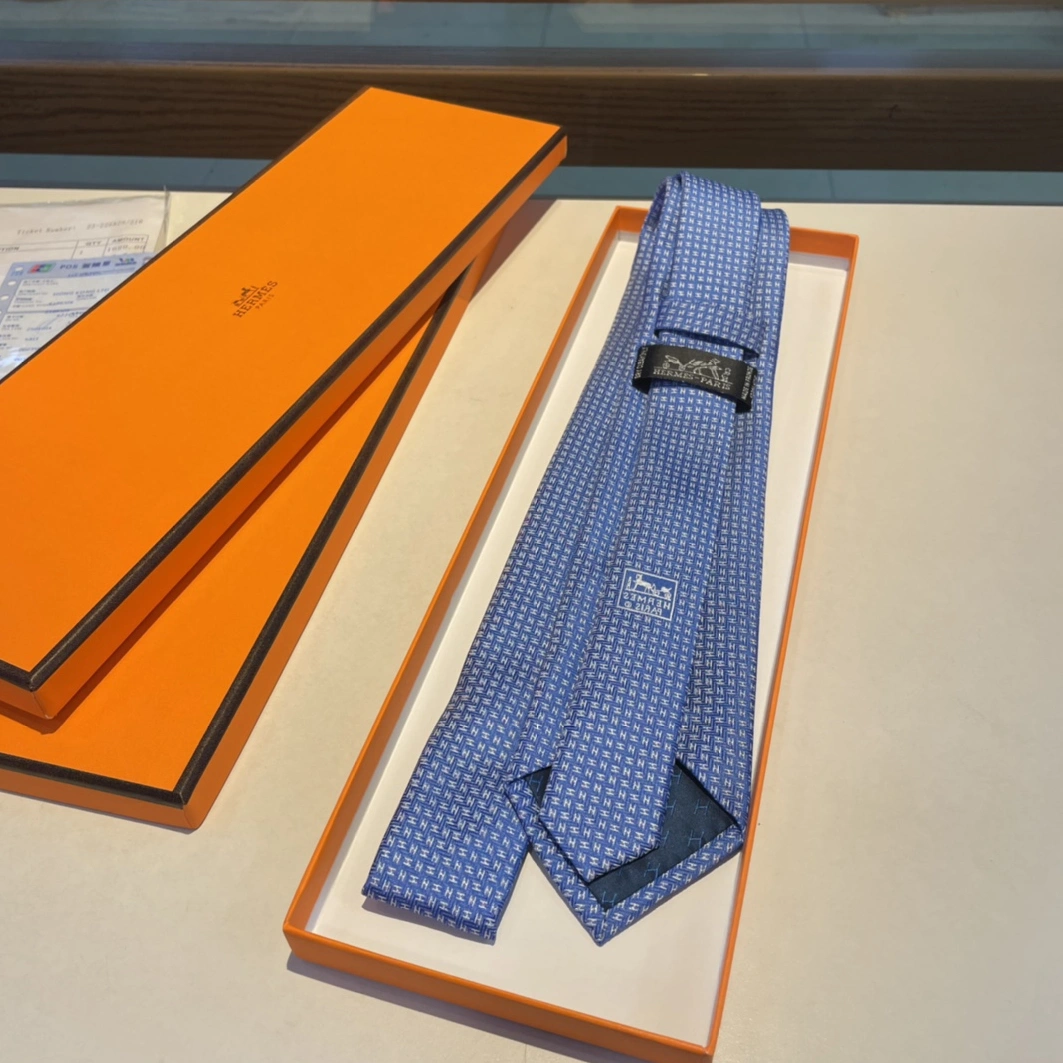 Trendsetting 1262 Hermes Necktie For Men - Image 7