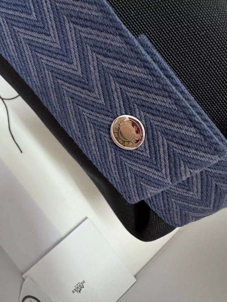 Trendsetting 1922 Hermes AAA Quality Handbags For Women - Image 6