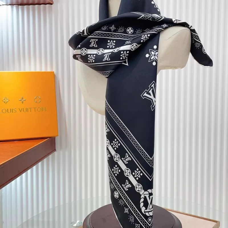 Unique 8497 Louis Vuitton Silk Squares - Image 5