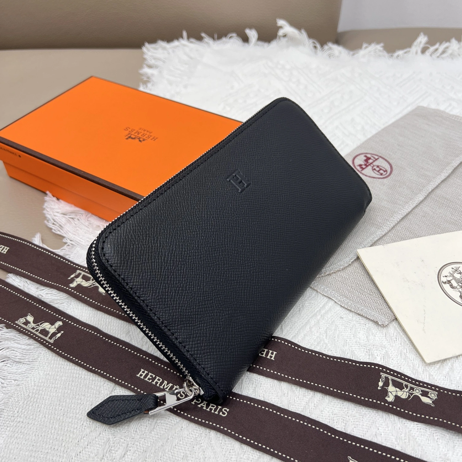 UrbanStyle 837 Hermes AAA Quality Wallets - Image 6