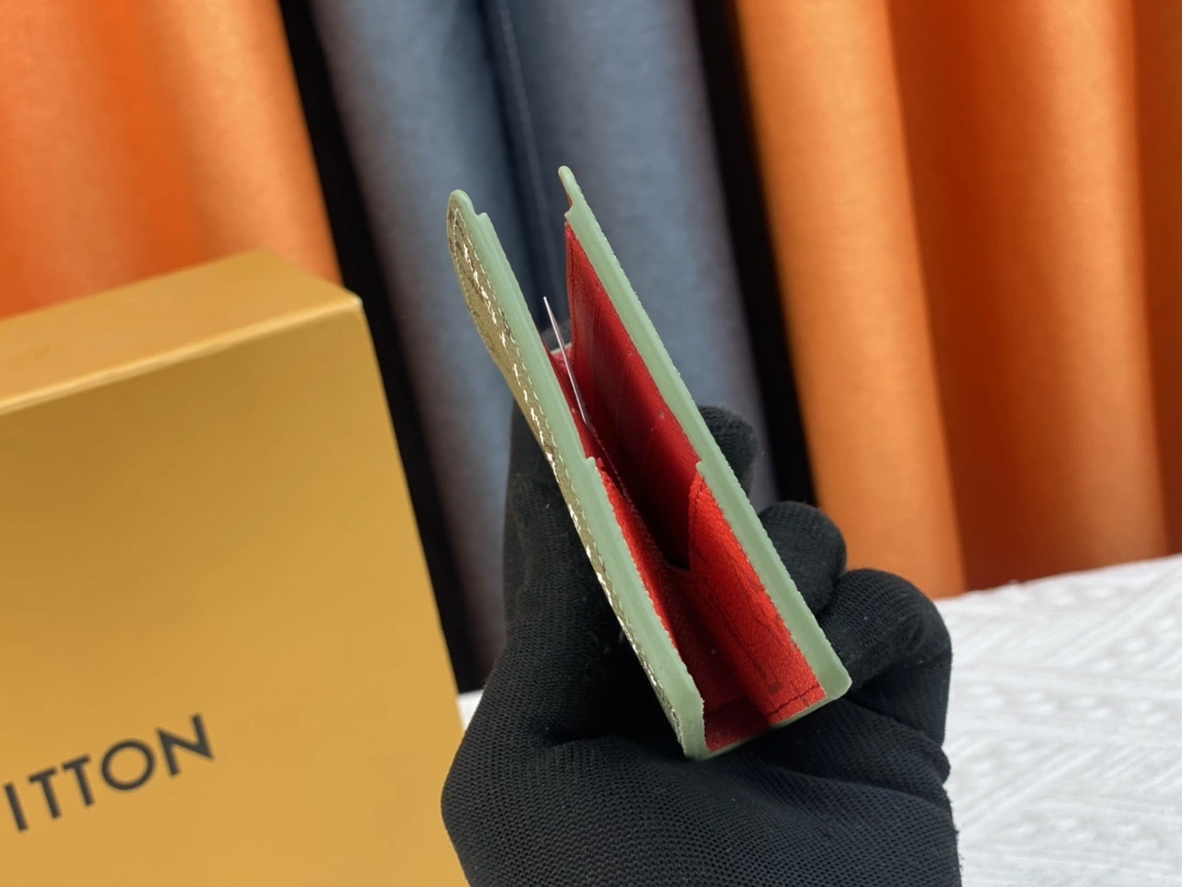 Vibrant 8308 Louis Vuitton LV Wallets For Unisex - Image 6