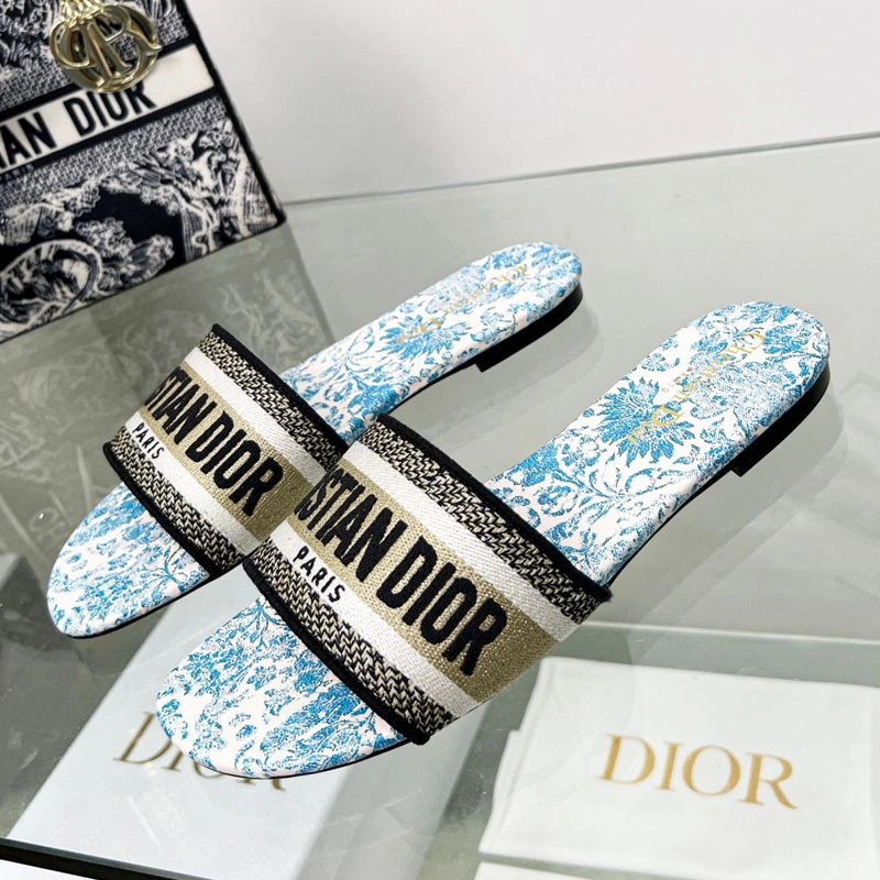 WellDesigned 202 Christian Dior Dway Slides Women Brocart Motif Canvas Blue - Image 3