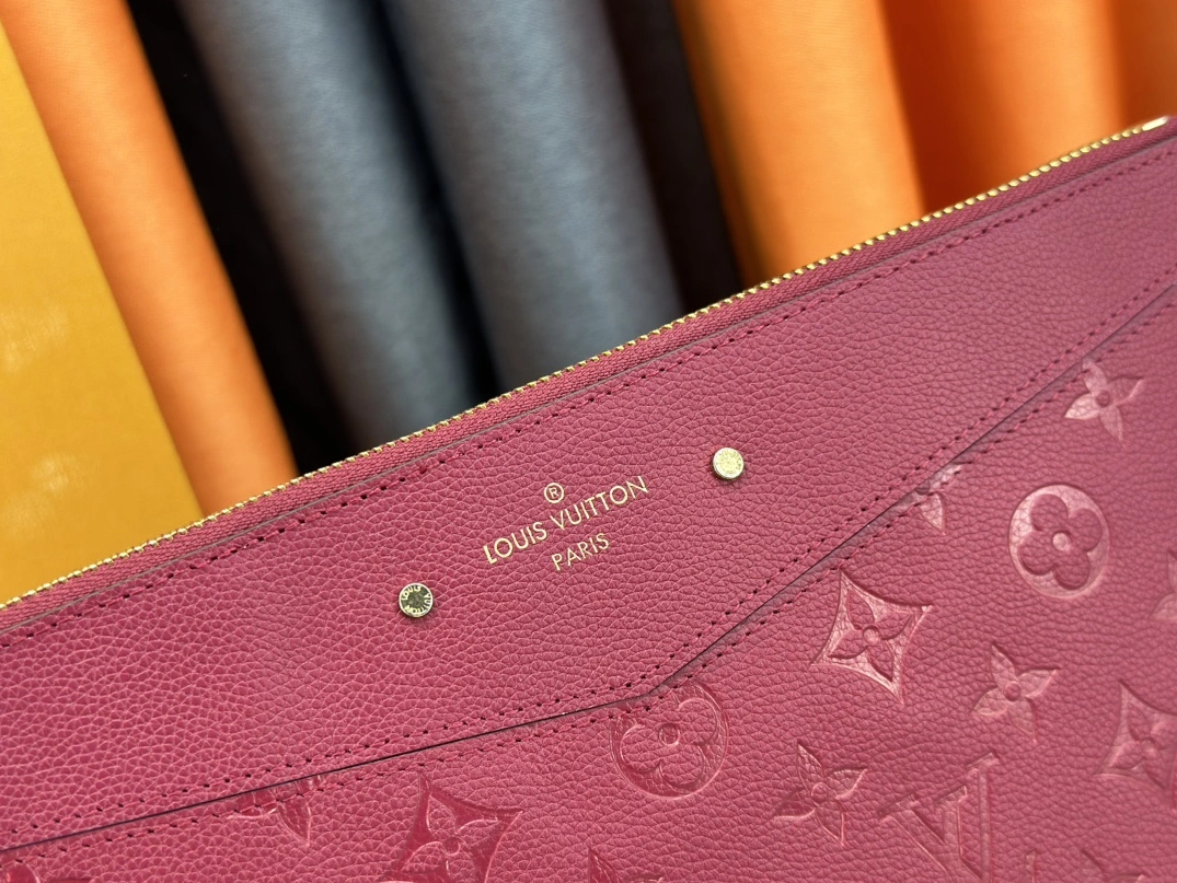 WellDesigned 6956 Louis Vuitton LV Wallets For Unisex - Image 5