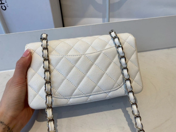 Trendy CHANEL FLAP BAG 20CM 633 - Image 5