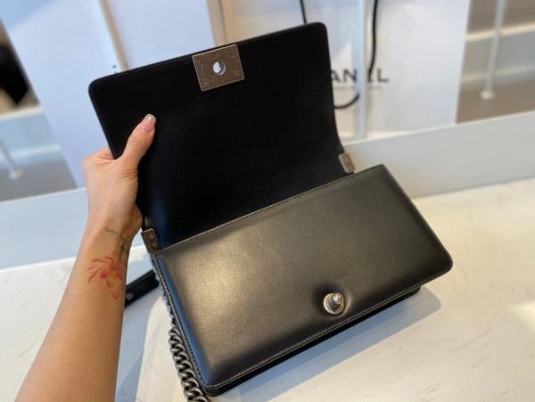 CHANEL BOY BAG 20CM 25CM GoodFit 255 - Image 9