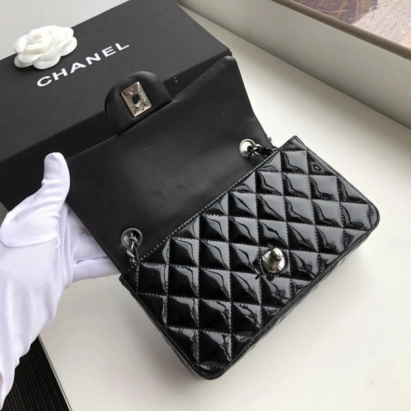 CHANEL FLAP BAG 20CM ModernLook 785 - Image 9