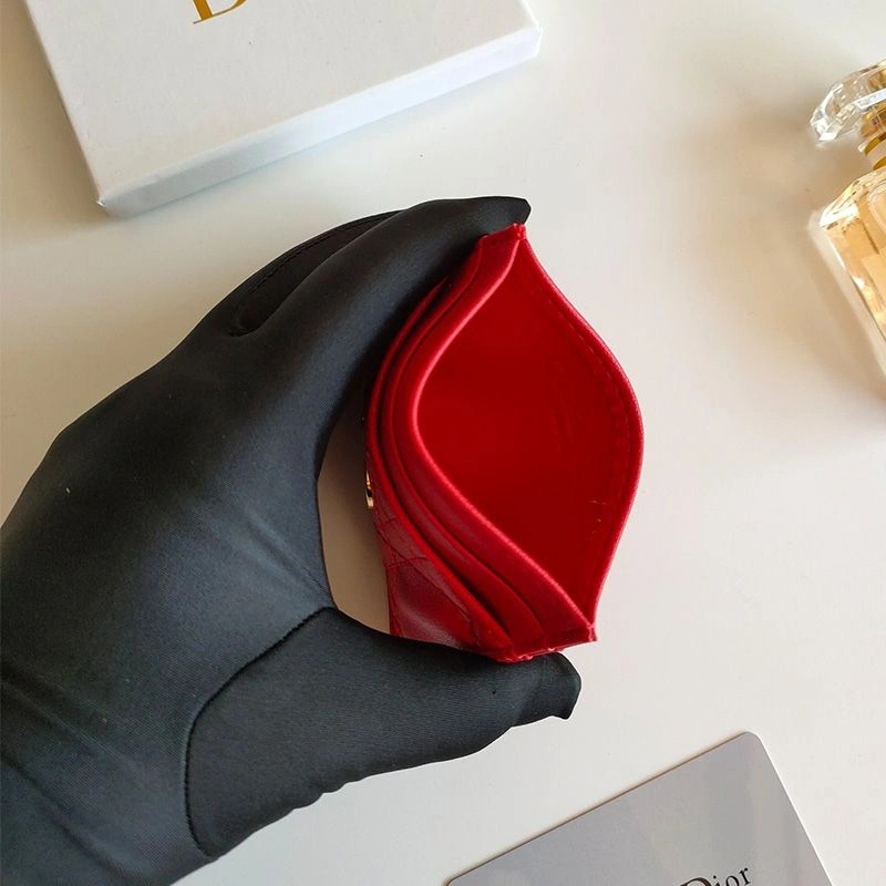 Dior Card Holder Cannage Calfskin Red - Image 3