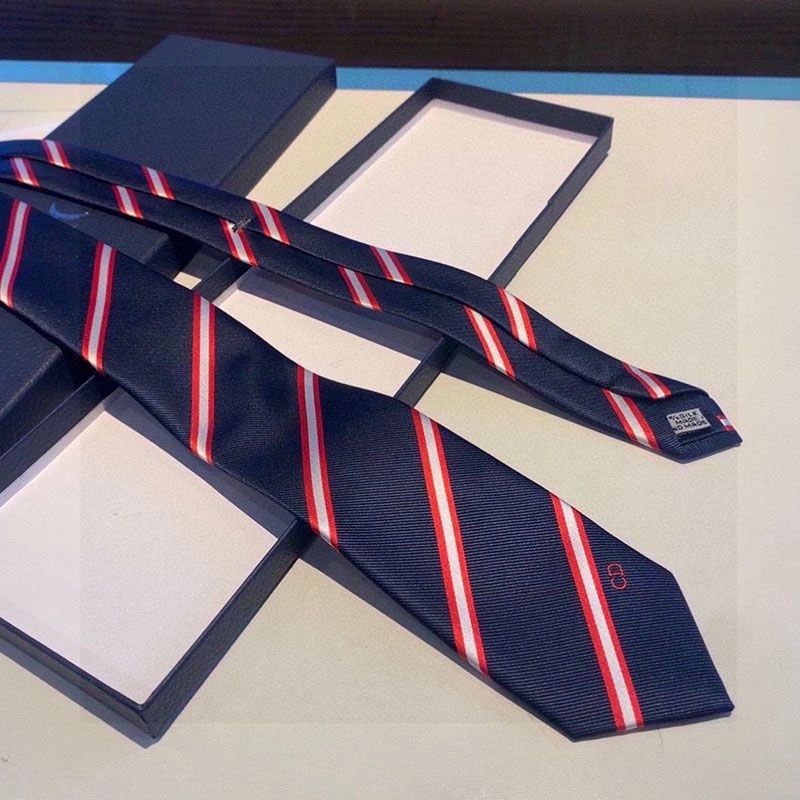 Dior Tie CD Motif Silk Red - Image 3