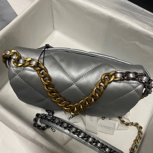 CHANEL 19 FLAP BAG SportInspired 68 - Image 6