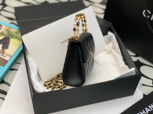 CHANEL CHANELUTCH WITH CHAIN NewStyle 983 - Image 6