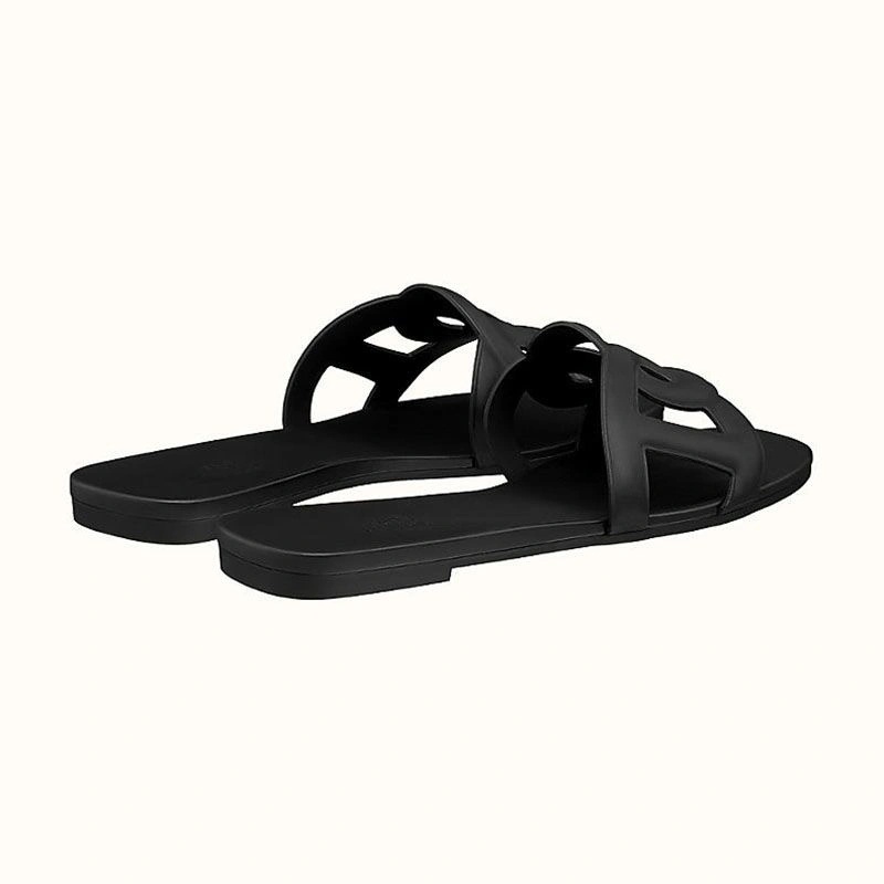 Hermes Aloha Slides Women Rubber with Chaine D'ancre In Black - Image 3