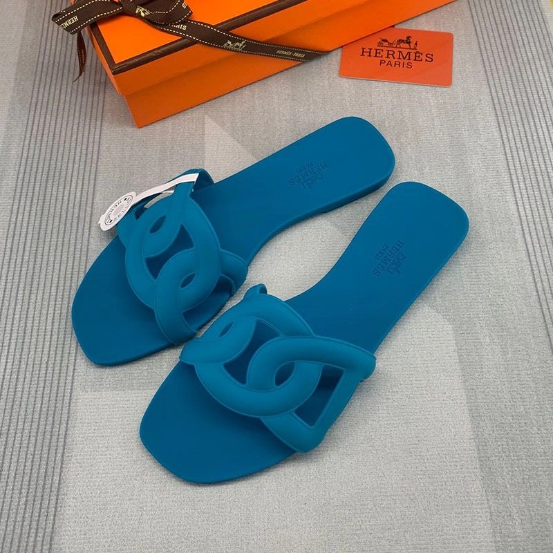 Hermes Aloha Slides Women Rubber with Chaine D'ancre In Blue - Image 3