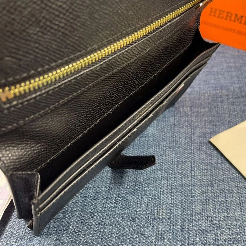 Hermes Bearn Wallet Epsom Leather Gold Hardware In Black - Image 4