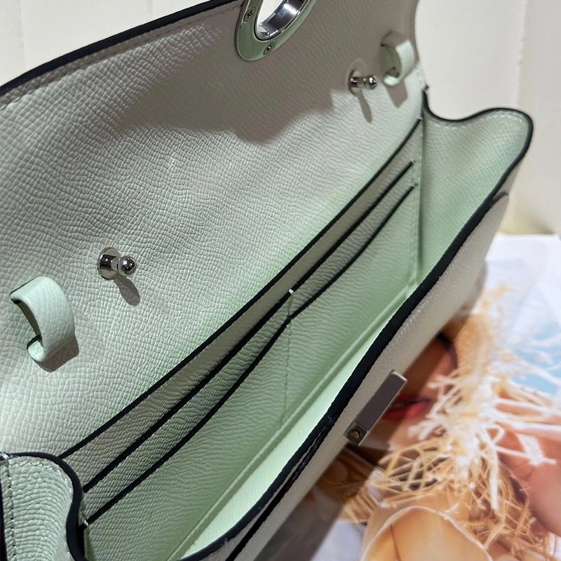Hermes Chaine d'Ancre To Go Wallet Epsom Leather Palladium Hardware In Mint Green - Image 4
