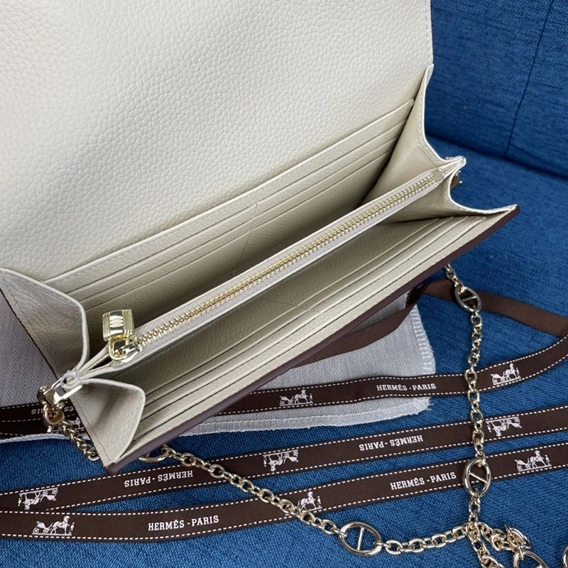 Hermes Constance Wallet with Chain Togo Leather Gold Hardware In White - Image 4