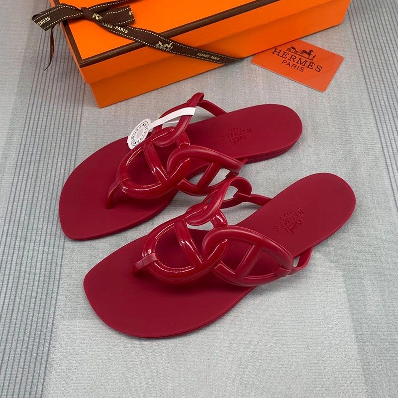 Hermes Egerie Slides Women Rubber with Chaine D'ancre In Red - Image 3