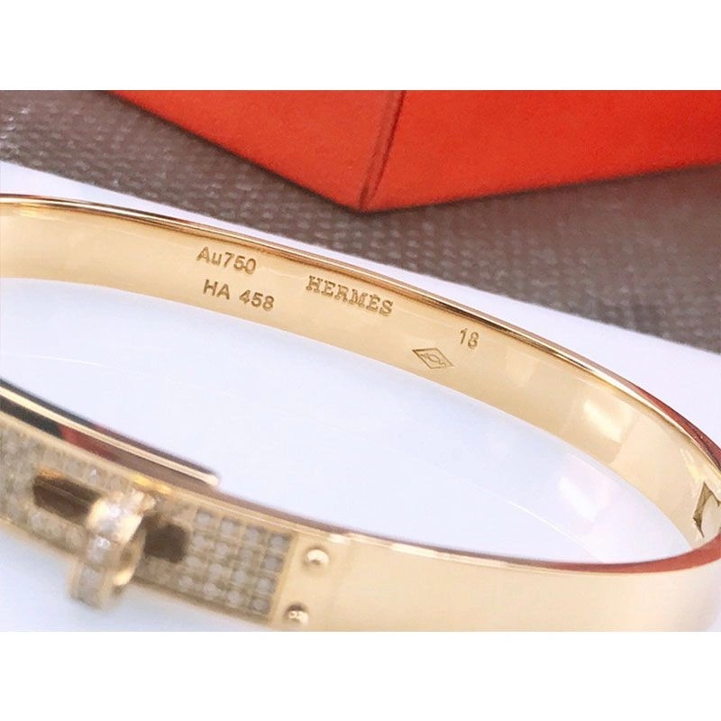 Hermes Kelly Crystal Bracelet In Gold - Image 3
