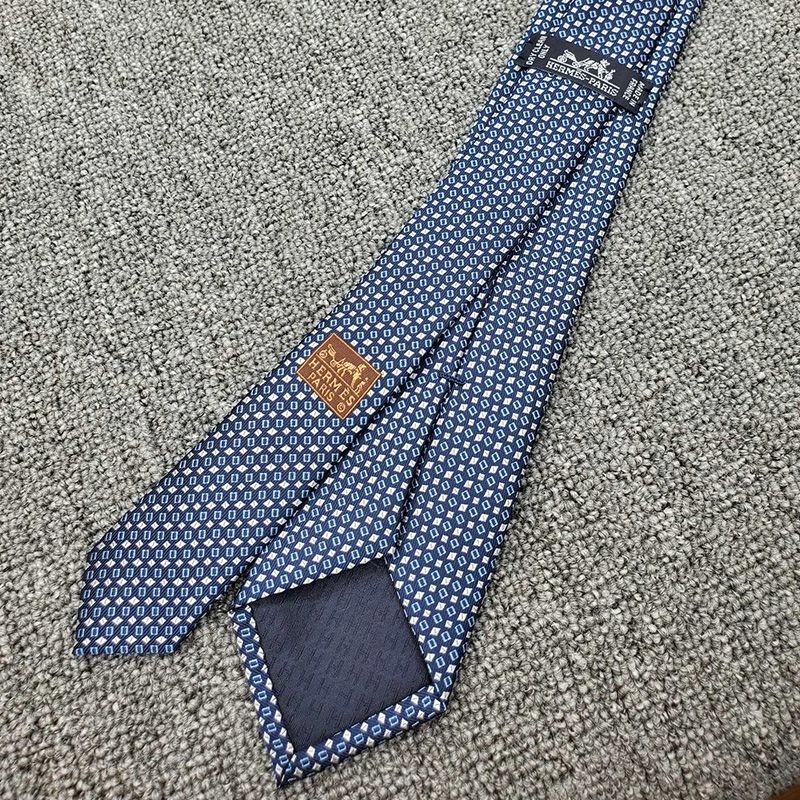 Hermes Maillon Shirting Tie In Blue - Image 4