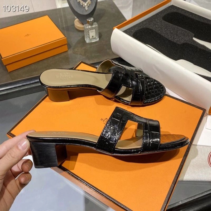 Hermes Oasis Slides Women Alligator Leather In Black - Image 5