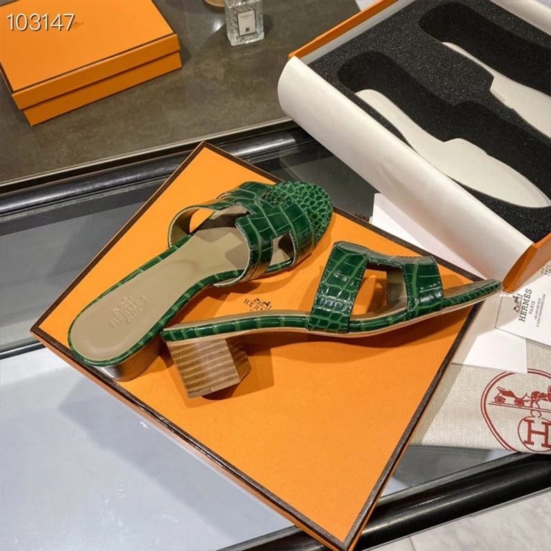 Hermes Oasis Slides Women Alligator Leather In Green - Image 3
