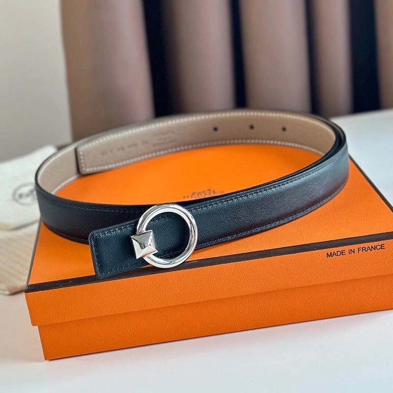 Hermes Round Buckle 24 Reversible Belt Leather In Brown Black - Image 3