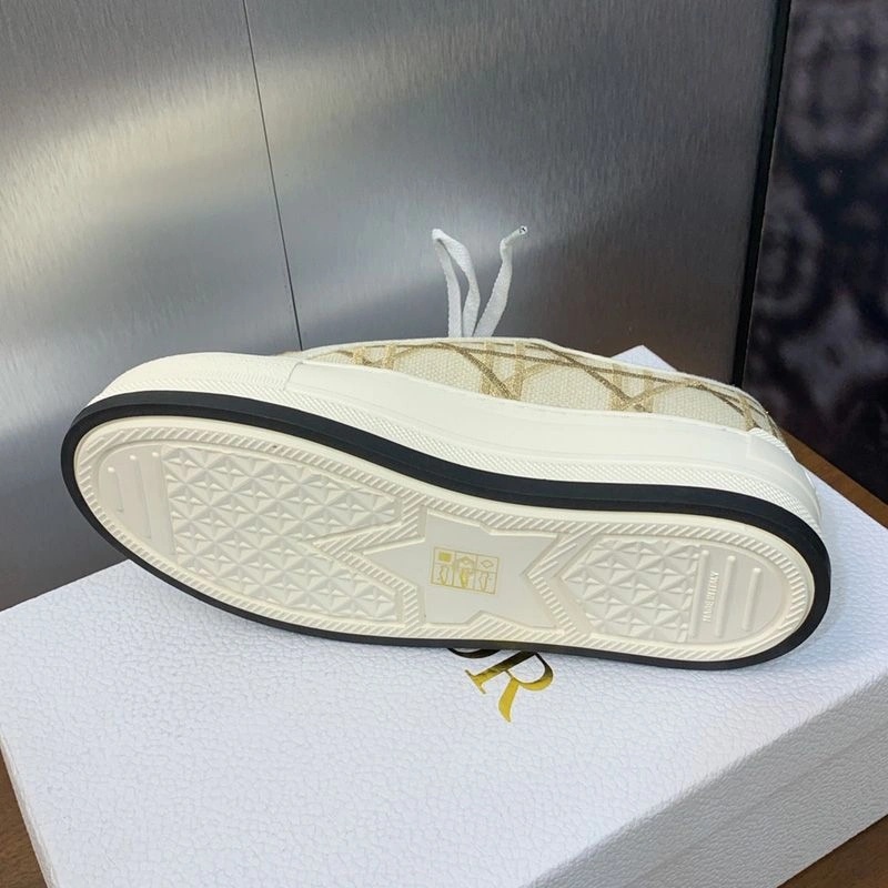 Walk'n'Dior Platform Sneakers Unisex Macrocannage Motif Canvas Gold - Image 4