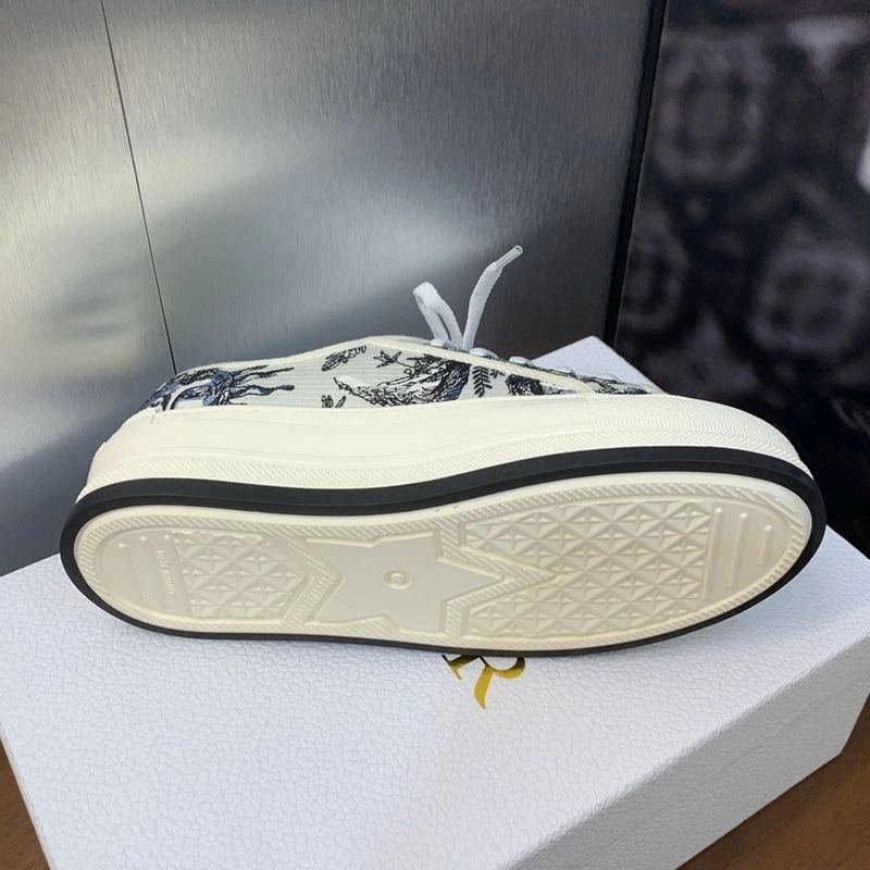 Walk'n'Dior Platform Sneakers Unisex Toile de Jouy Soleil Motif Canvas White Blue - Image 4