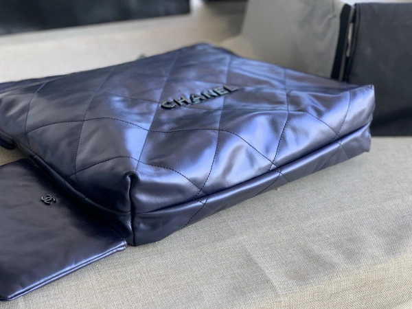 CHANEL LARGE 22 HANDBAG Comfortable 1601 - Image 7