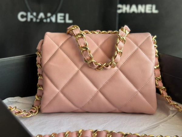 CHANEL FLAP BAG GoAnywhere 421 - Image 3