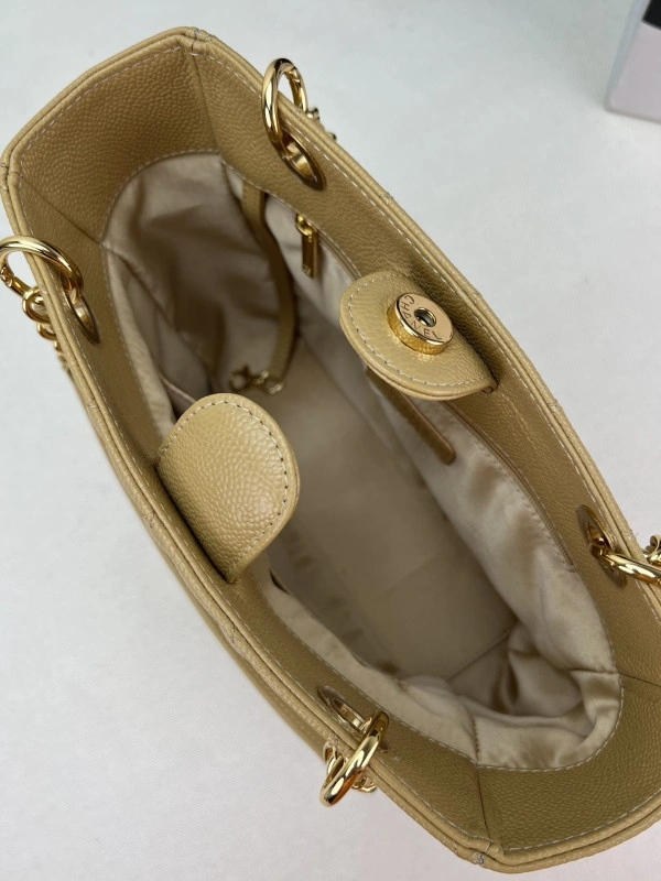 AllSeason CHANEL Petit Shopping Tote PST 1137 - Image 9