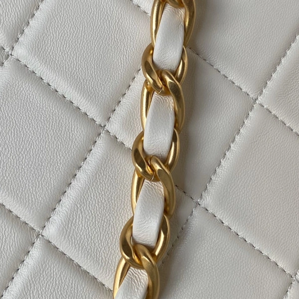 BestValue CHANEL LARGE HOBO BAG 1473 - Image 10