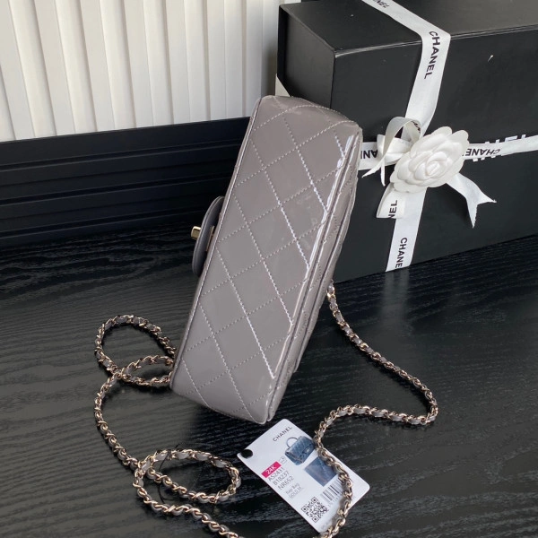 CHANEL Mini CHANELassic Handbag With Top Handle UrbanStyle 926 - Image 6